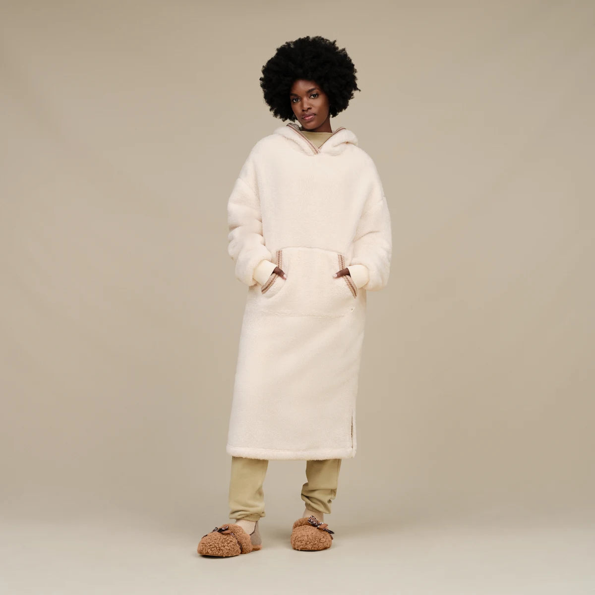 Womens robes that don't pill durable quality-UGG UGGfluff Oversized Hoodie
