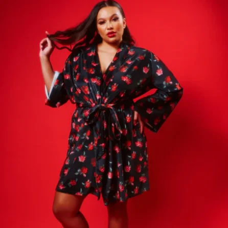 Womens robes that are easy to care for machine washable-Velvet Short Robe 17019 Roses