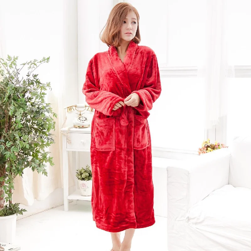 Womens robes that enhance curves flattering-Peignoir Femme<br> Rouge