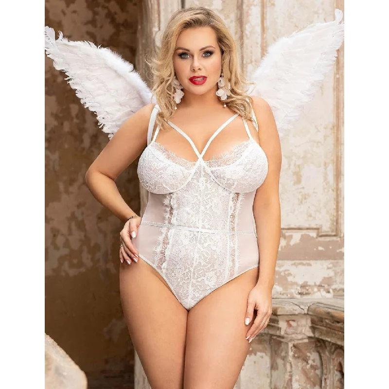 Do lace and silk always make lingerie sexy? -Plus Elegant Evening Lingerie Set