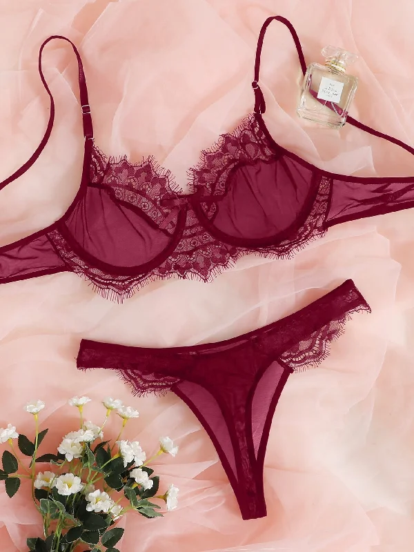 What kind of body shape does it fit? -Contrast Lace Underwire Lingerie Set