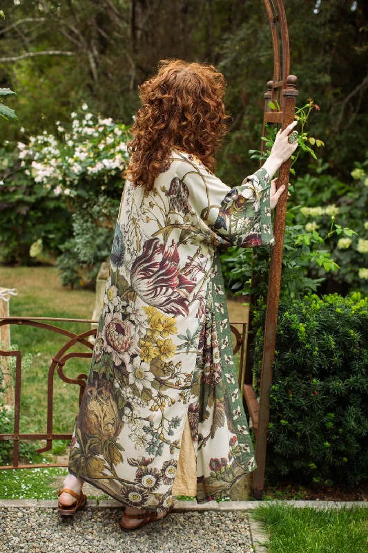 Womens robes travel friendly lightweight packable-Market Of Stars Love Grows Wild Opera Full Length Duster
