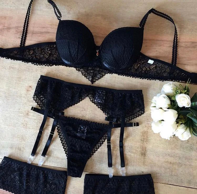 what color is a garter belt?"Eva's Heiress Casey Garter Belt Set