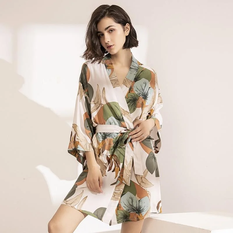 Womens satin robes with matching nightgown set-Nuisette Femme<br> Vintage