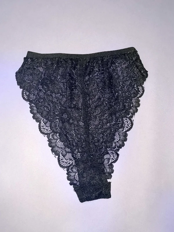 Where can I buy seamless panties for women? -Bully Boy: Dora High-Waisted Lace Panty - XXL Where can I buy seamless panties for women? -Bully Boy: Dora High-Waisted Lace Panty - XXL