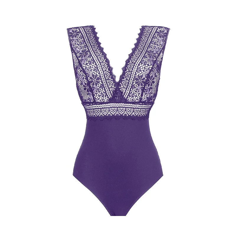 Hip gores corset shaping -Empreinte Cassiopee Wireless Bodysuit