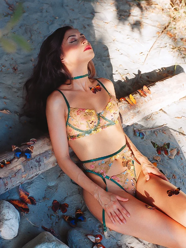 Benefits of Best Rated Bustiers & Corsets -Green Floral Embroidery Lace Cup Lingerie Set Benefits of Best Rated Bustiers & Corsets -Green Floral Embroidery Lace Cup Lingerie Set