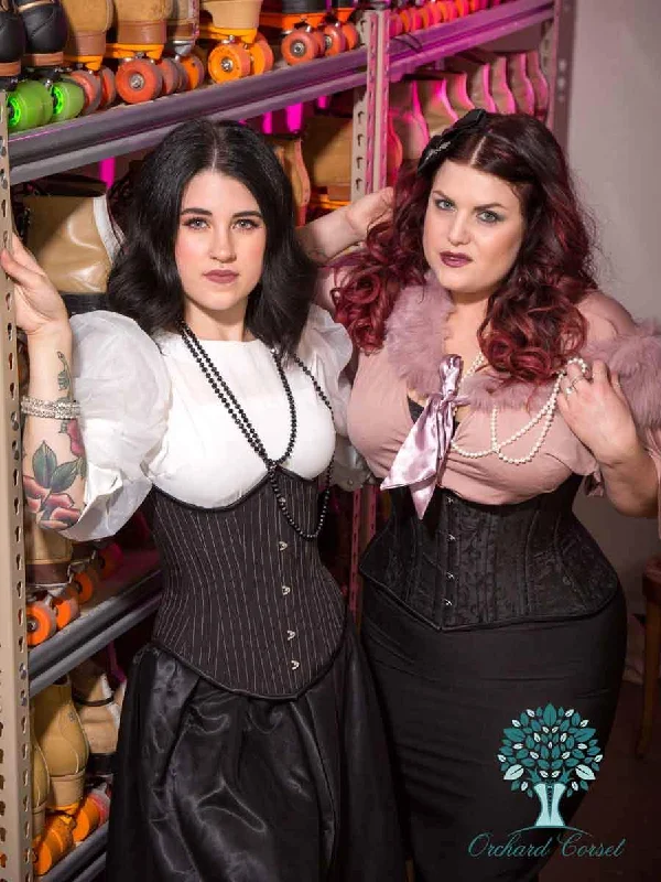 Inverted triangle corset balanced shoulders -Plus Size Brocade Hourglass Curve Standard Underbust Corset : CS-426 Inverted triangle corset balanced shoulders -Plus Size Brocade Hourglass Curve Standard Underbust Corset : CS-426