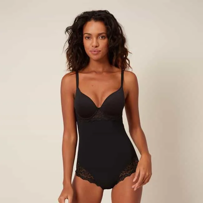 Why is it important to measure torso length for a corset? -Simone Perele Caresse Bodysuit Why is it important to measure torso length for a corset? -Simone Perele Caresse Bodysuit