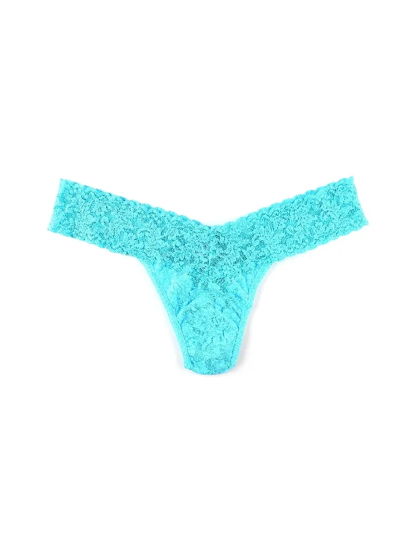womens panties style -Signature Lace Low Rise Thong Beau Blue