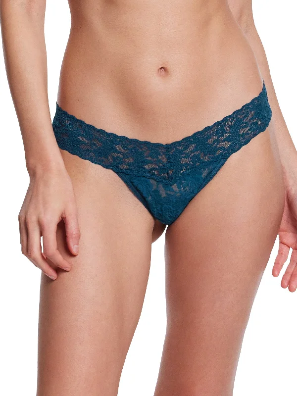 womens panties girl -Signature Lace Low Rise Thong Riviera Blue