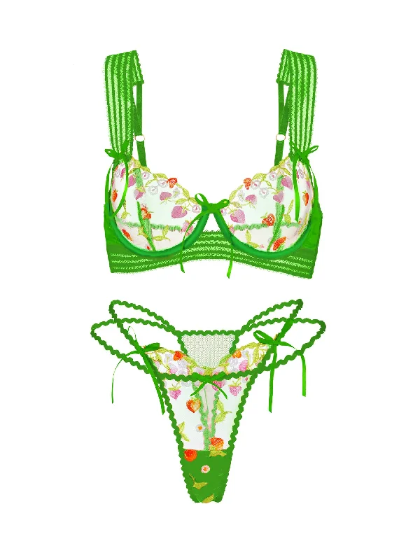 GREEN