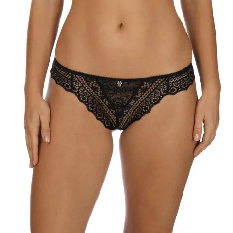 Bra and panty sets for different skin tones -Empreinte Cassiopee Black Lace Thong Panty 01151 Bra and panty sets for different skin tones -Empreinte Cassiopee Black Lace Thong Panty 01151