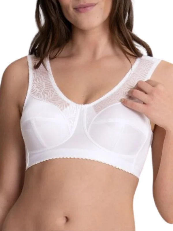 Non wired bras that are affordable -Mylena Support Soft Cup Bra - White