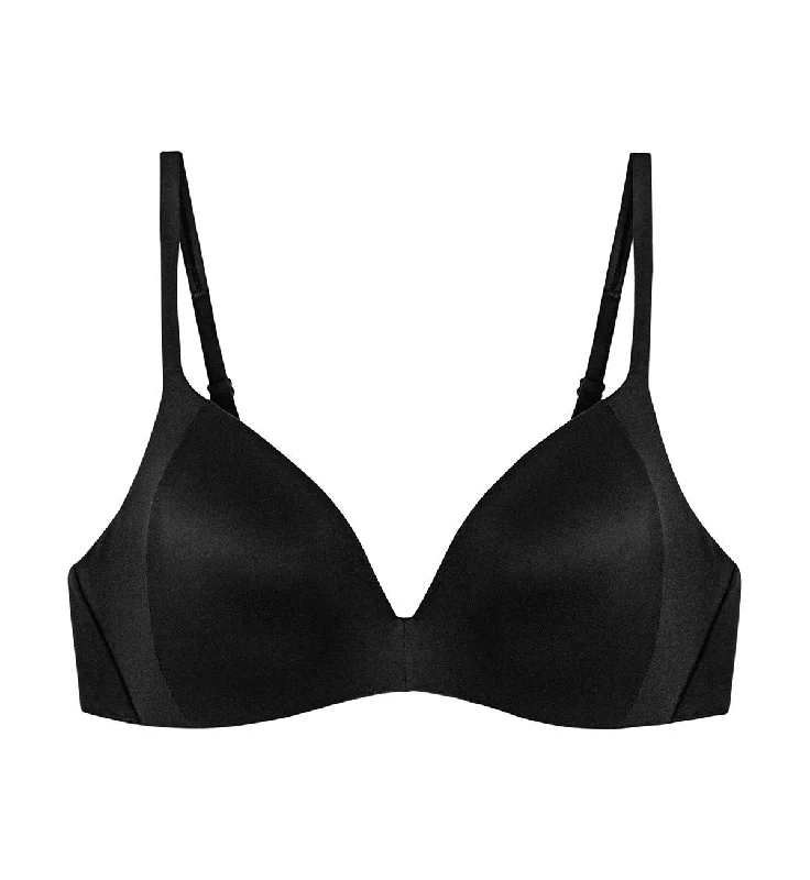 Minimizer bras for de-emphasizing bosom -BODY MAKE-UP SOFT TOUCH WIREFREE BRA
