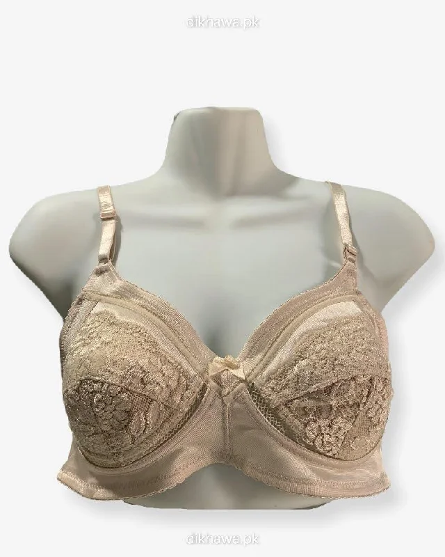 Who should consider wearing a deep V push up bra? -Imported Stocklot Branded Net Pushup Bra - Non Wired Bra -Non Padded Bra - Pack of 2 Who should consider wearing a deep V push up bra? -Imported Stocklot Branded Net Pushup Bra - Non Wired Bra -Non Padded Bra - Pack of 2