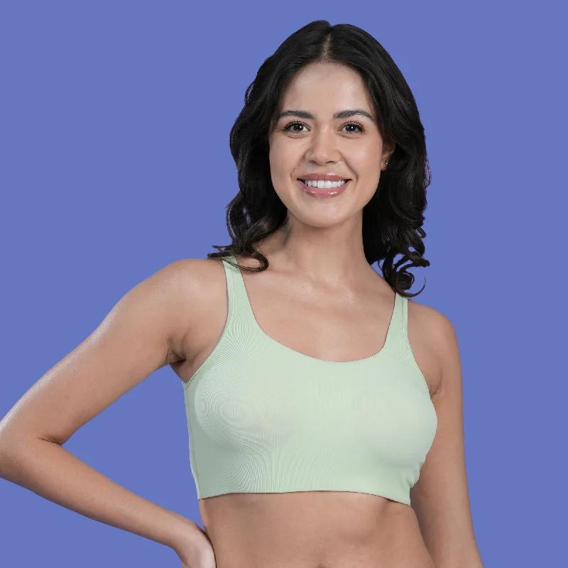 Non wired bras with unique designs -Removable Cups Non-Wired Full Coverage Low Impact Slip On Sports Bra Non wired bras with unique designs -Removable Cups Non-Wired Full Coverage Low Impact Slip On Sports Bra