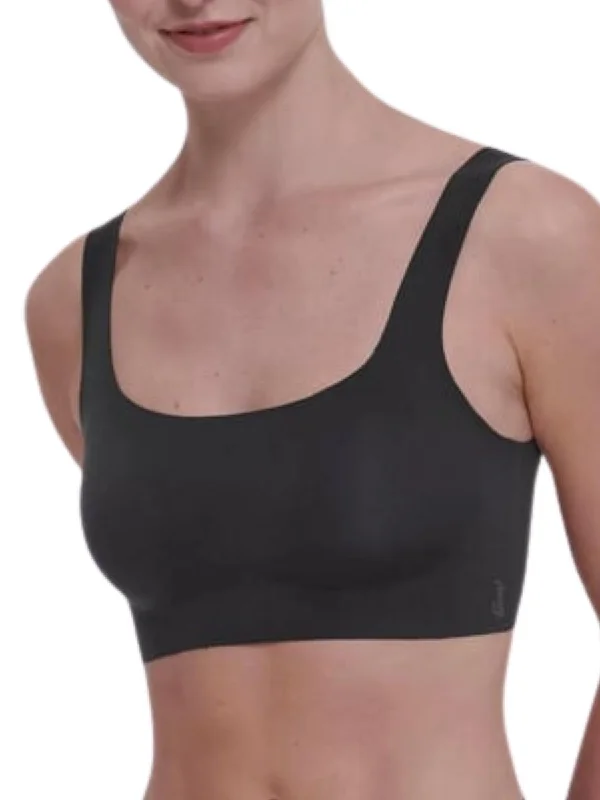 Non wired bras that are professional -ZERO Feel 2.0 Top - Black
