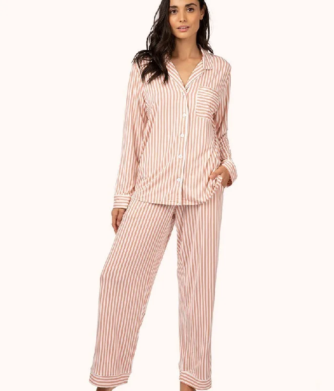Why do deep V bras enhance cleavage?8The All-Day Lounge Pant - Print: Shell Pink Stripe
