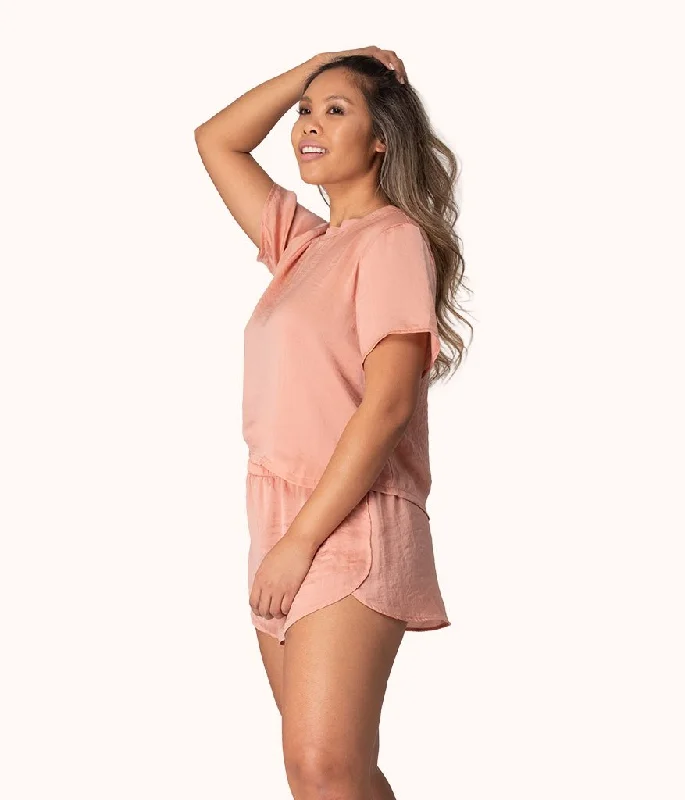 Deep V bras with seamless design -The Boxer Lounge Short: Shell Pink