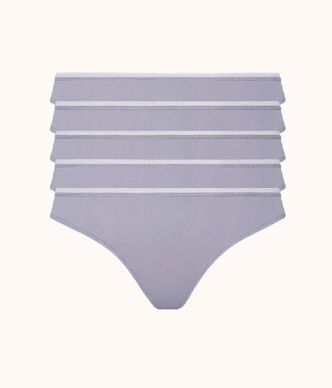 Deep V bras with sticky cups2The No Show Thong 5-Pack: Smoke