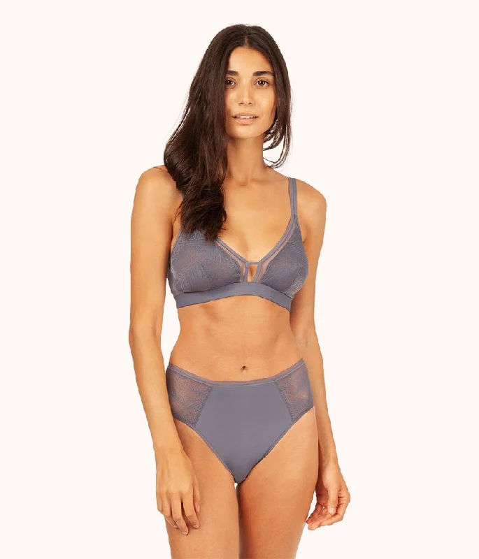 What is the difference between a plunge bra and a deep V bra? -The Smooth Lace High Waist Bikini: Smoke What is the difference between a plunge bra and a deep V bra? -The Smooth Lace High Waist Bikini: Smoke