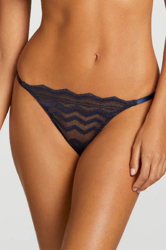 Muse - Margot G String, Size XL (UK 14-16)