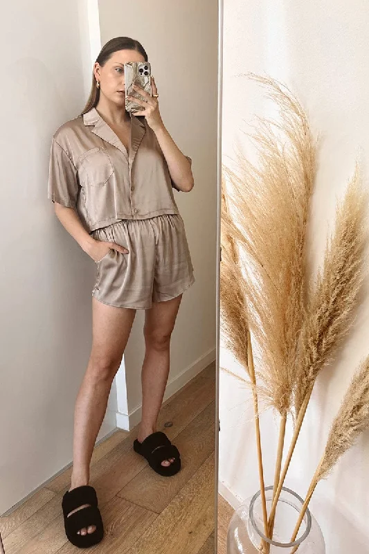 Can I wear my pajamas outside as loungewear?-Brown Satin Pajamas Set Short Sleeve Crop Can I wear my pajamas outside as loungewear?-Brown Satin Pajamas Set Short Sleeve Crop