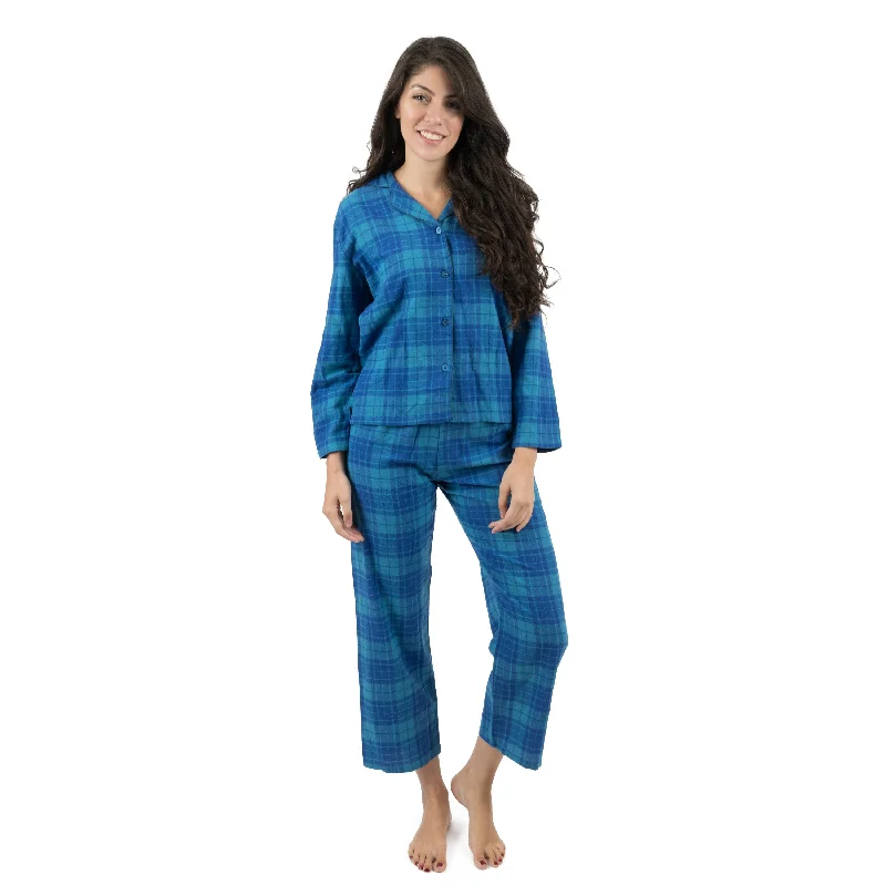 Women's breathable fabric pajamas ideal for hot sleepers -Christmas Womens Two Piece Flannel Pajamas Plaid