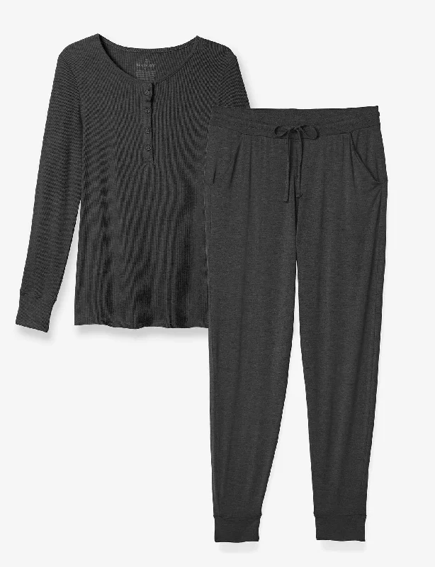 Do women's pajamas make good gifts?-Women's Downtime Henley & Jogger Set