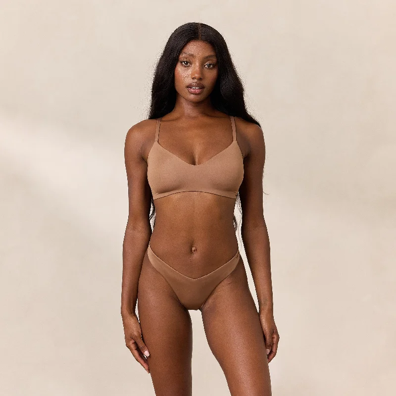 Deep V bras with narrow straps -Free Form Bra - Cinnamon