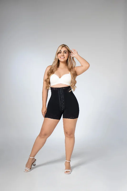 Womens corset easy to put on -High-Waisted Butt-Lifting Shorts/ Black