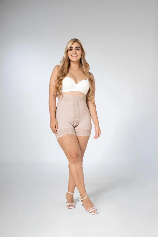 Womens corset for short torso -High-Waisted Butt-Lifting Shorts/ Beige